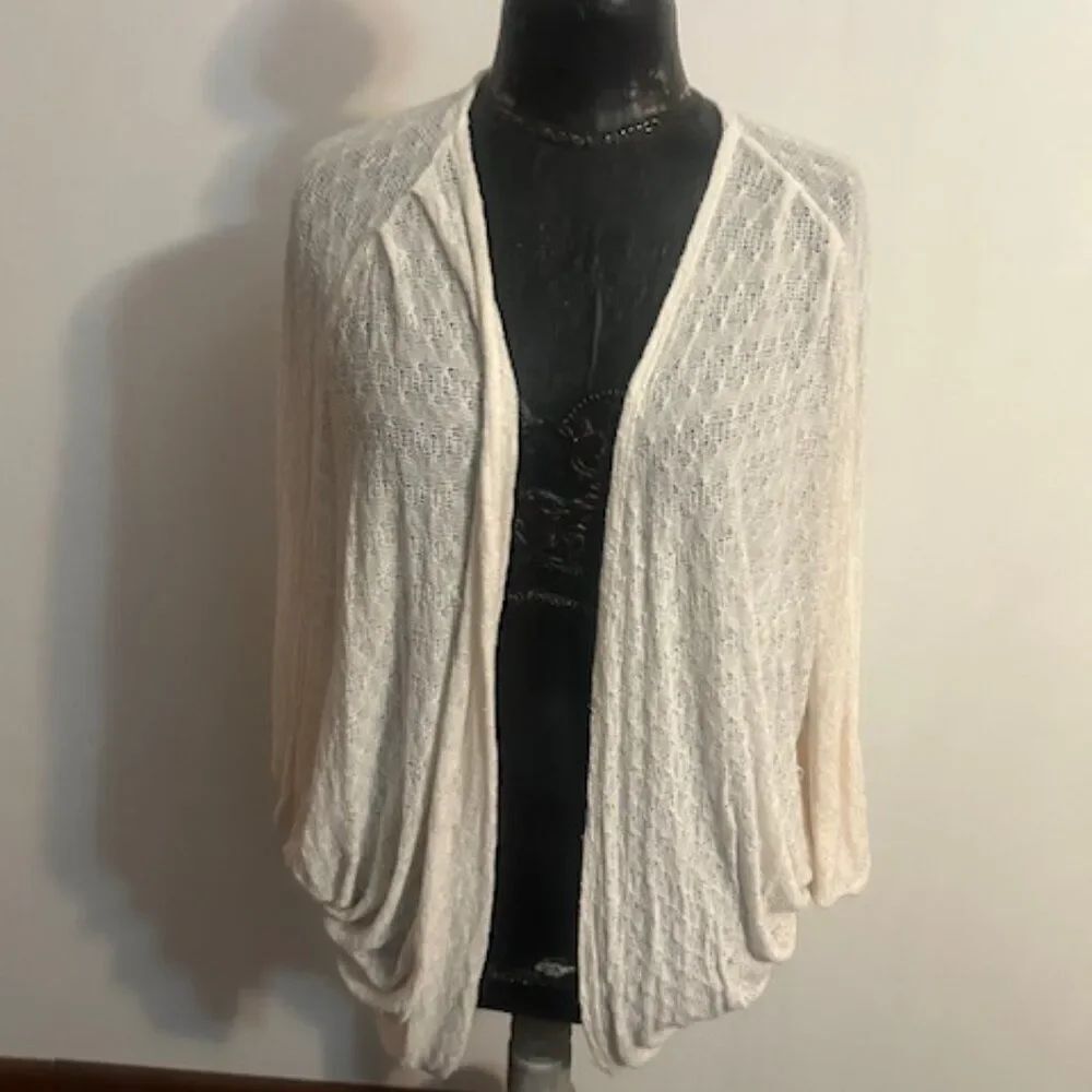 Love Culture Cream knit open cardigan, size 3X